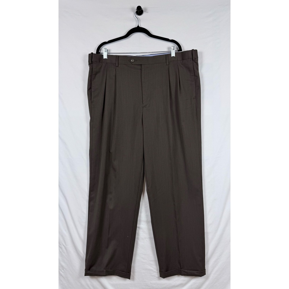 Roundtree & Yorke Brown Dress Pants 42x32 Pleated Wool Blend Cuffed Professional